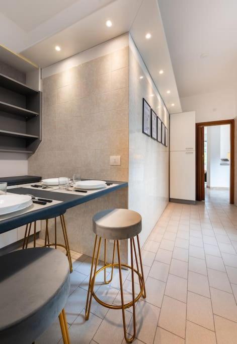Vicino Milano, E Mxp * Busto Arsizio