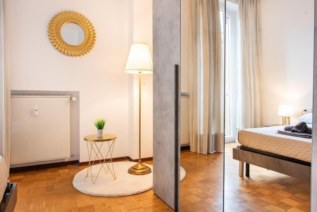 Vicino Milano, E Mxp *