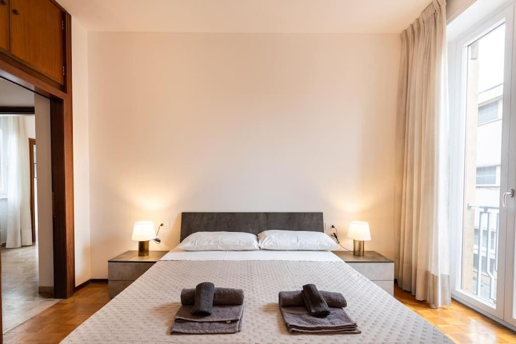 Vicino Milano, E Mxp * Busto Arsizio